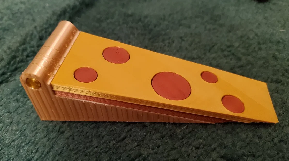Giá đỡ cửa hình miếng pizza có vỏ nhồi phô mai - Image 2