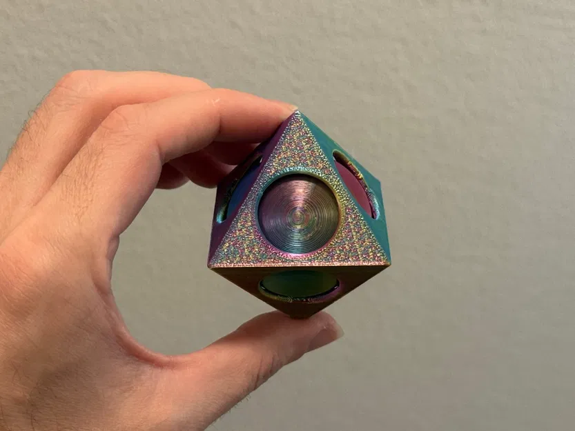Cầu xoay bên trong khối bát diện | Đồ chơi fidget in-place - Image 1