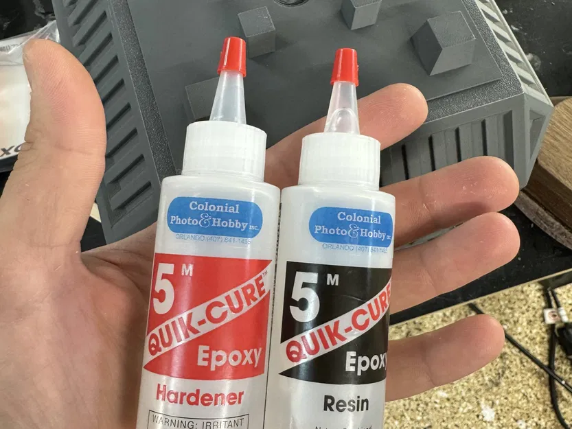 Chậu cây ngoài hành tinh với chân thoát nước - Image 2