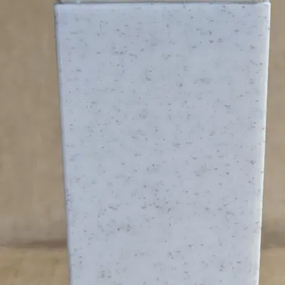 Hộp mini với nắp trượt để lưu trữ dụng cụ nhỏ