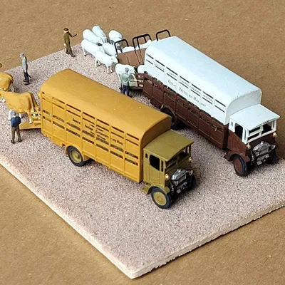 Xe tải vận chuyển gia súc Thornycroft JJ kiểu đôi tầng