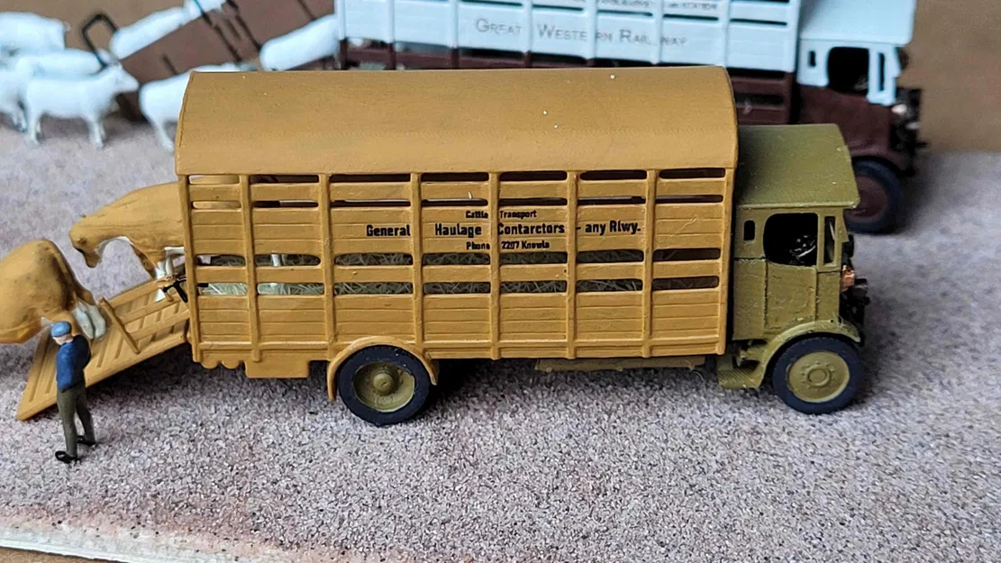 Xe tải vận chuyển gia súc Thornycroft JJ kiểu đôi tầng - Image 9