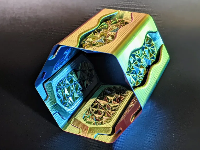 Bình hoa hình lục giác với họa tiết kẹo đá - Image 6