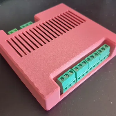 Vỏ hộp cho board relay ESP32 4 kênh