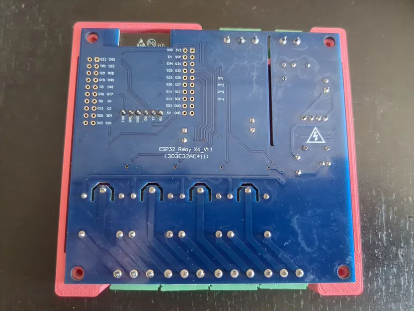 Vỏ hộp cho board relay ESP32 4 kênh - Image 3