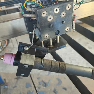 Giá đỡ mỏ hàn từ tính cho máy plasma JD's Garage