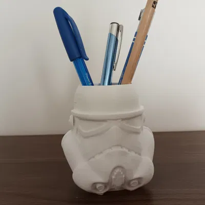 Giá đỡ bút Stormtrooper cho fan Star Wars