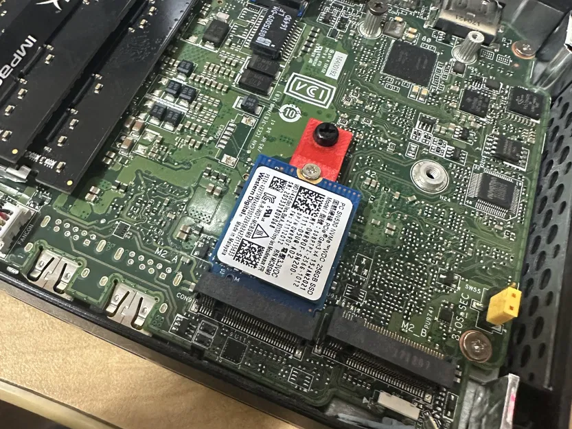 Bộ chuyển đổi m.2 2242 sang 2230 cho Intel Nuc NUC6I7KYK - Image 1