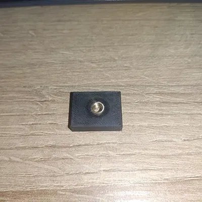 Vít lắp cho chân quạt để sửa chữa ren bị hỏng