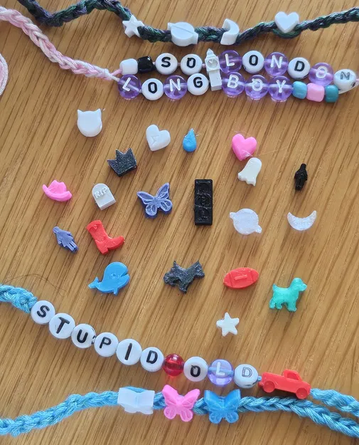 Bộ hạt vòng tay tình bạn lấy cảm hứng từ lời bài hát củ... - Image 1