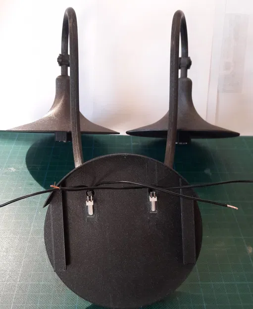 Đèn bàn hiện đại thay đổi phong cách cho mọi dịp - Image 3