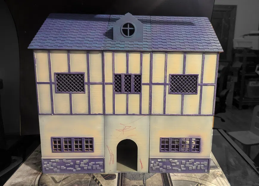 Nhà búp bê phong cách Tudor in 3D cho trẻ em - Image 1