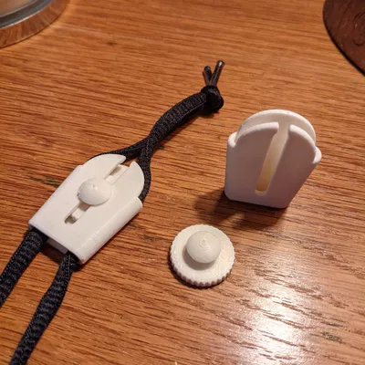 Khóa dây rút điều chỉnh cho quần đùi và ba lô