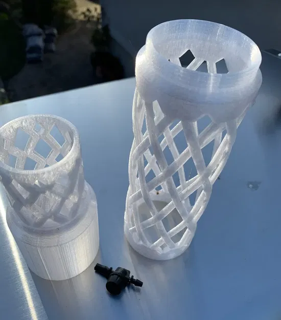 Cột rêu Monstera với hệ thống tưới nhỏ giọt tự động - Image 13