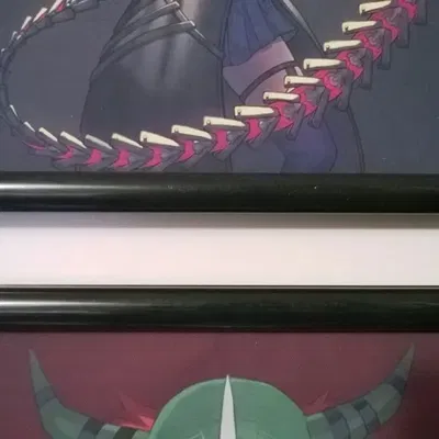 Giá đỡ cuộn tranh treo tường đa năng