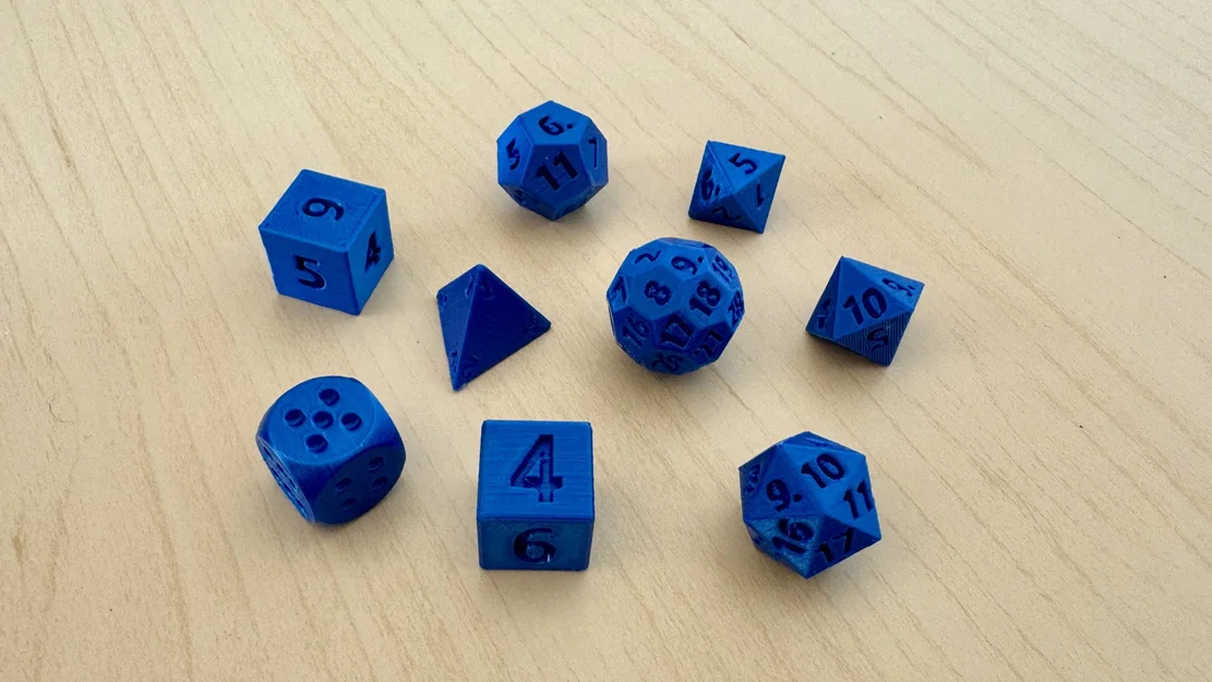 Bộ xúc xắc tiêu chuẩn với nhiều loại hình dạng khác nhau - Image 1