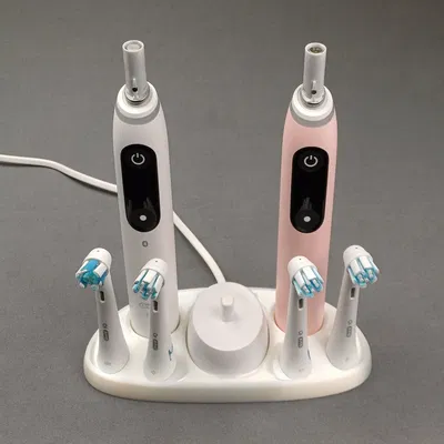 Giá đỡ Oral-B cho sạc, bàn chải và đầu bàn chải