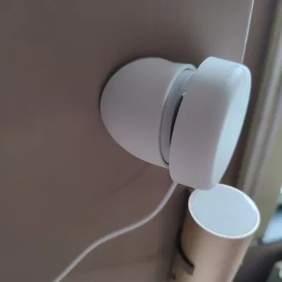 Giá đỡ tường cho Aqara FP2 với góc 45°