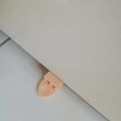 Bộ giữ cửa dễ sử dụng và mạnh mẽ