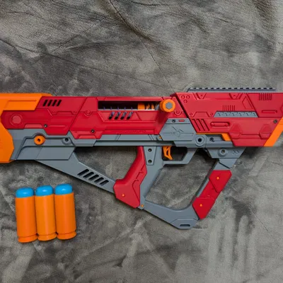 **Súng bắn đạn Yeethammer với thiết kế độc đáo**