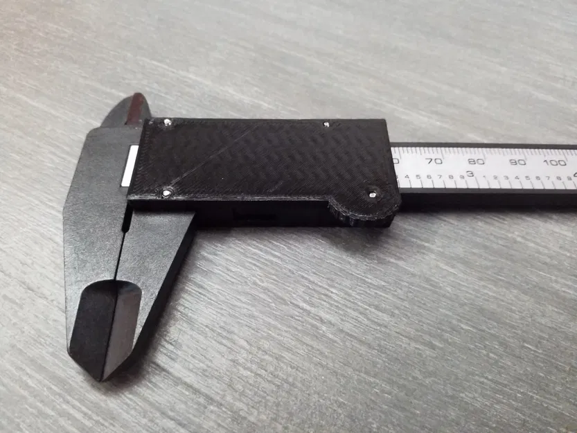 Nắp che cho thước kẹp bị hỏng - Image 1