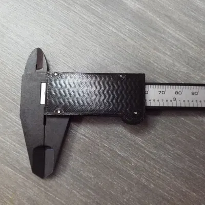 Nắp che cho thước kẹp bị hỏng