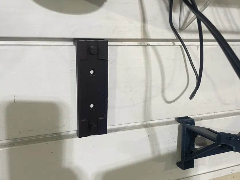 Giá Treo Sạc Combo Milwaukee M18/M12 Cho SlatWall - Image 2