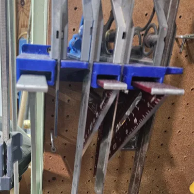 Giá Treo Tường Cho Bộ Kẹp Vuông Kết Hợp & Vuông Tốc Độ