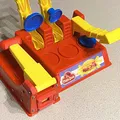 Bộ dụng cụ làm bánh hamburger Play-Doh được sửa chữa sau 30 năm - Thumbnail 1