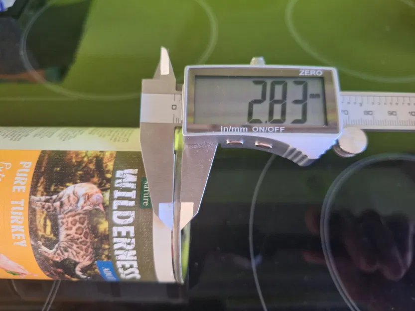 Nắp hộp thức ăn cho mèo linh hoạt với lỗ giữ thìa - Image 7