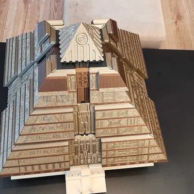 Tàu Kim Tự Tháp Lớp Cheops từ Stargate