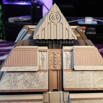 Tàu Kim Tự Tháp Lớp Cheops từ Stargate