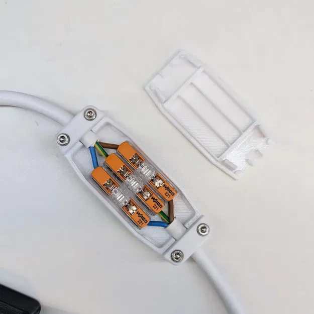 Hộp nối tiếp Wago 221 cho dây mềm 2, 3, 5 lõi có lỗ vít - Image 1