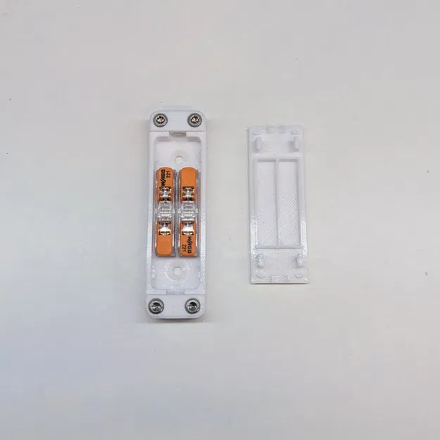 Hộp nối tiếp Wago 221 cho dây mềm 2, 3, 5 lõi có lỗ vít - Image 2