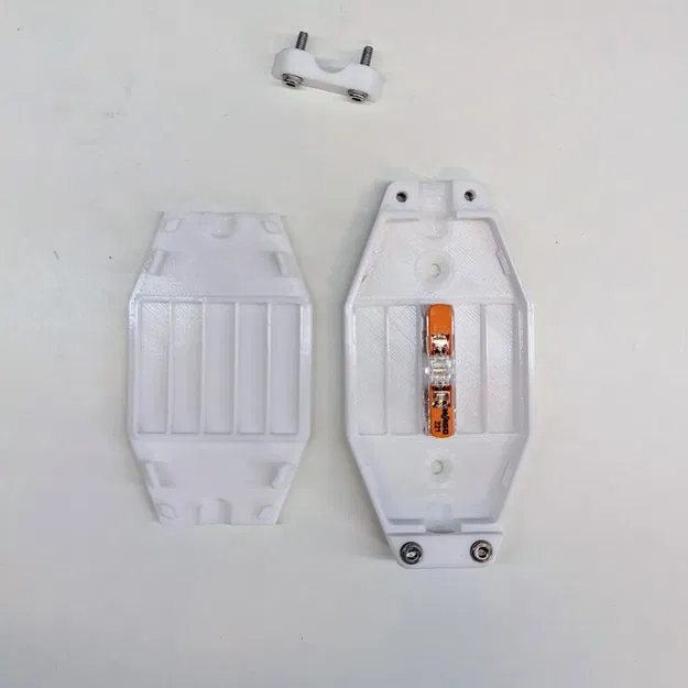 Hộp nối tiếp Wago 221 cho dây mềm 2, 3, 5 lõi có lỗ vít - Image 5