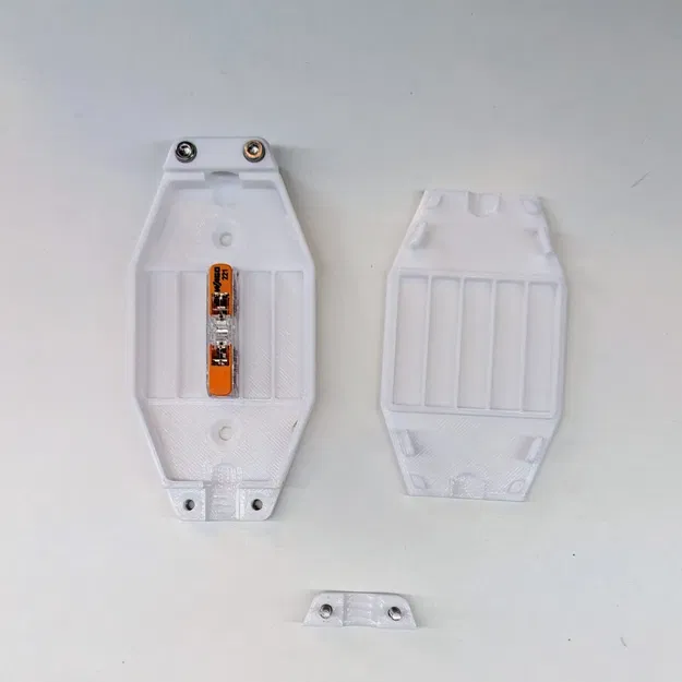 Hộp nối tiếp Wago 221 cho dây mềm 2, 3, 5 lõi có lỗ vít - Image 6