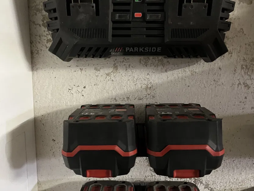 Giá đỡ đôi gắn tường cho pin Parkside - Image 3
