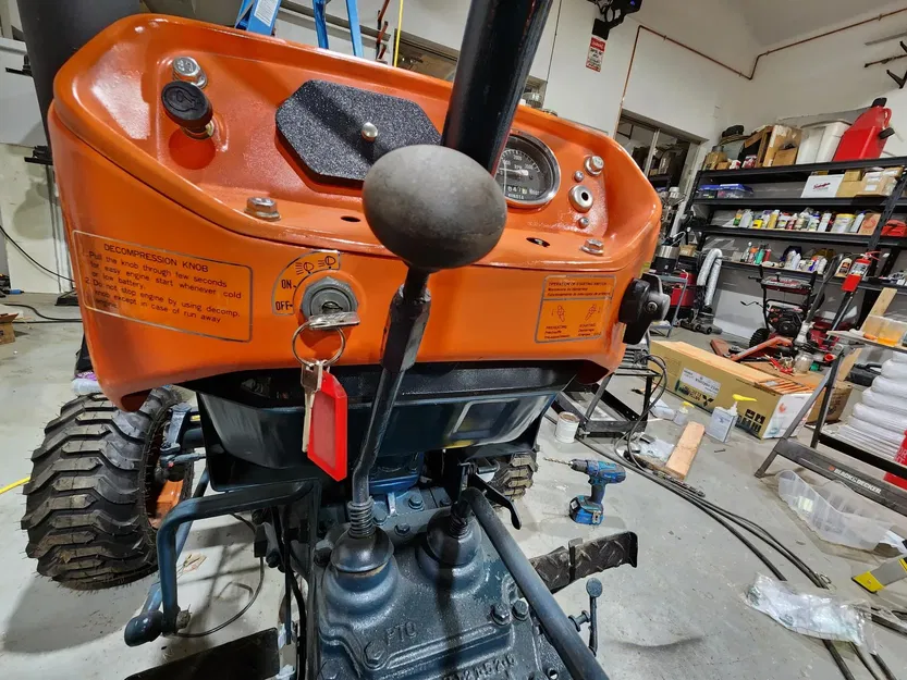 Giá đỡ cầu chì hiện đại cho Kubota L175 và các loại khác - Image 2