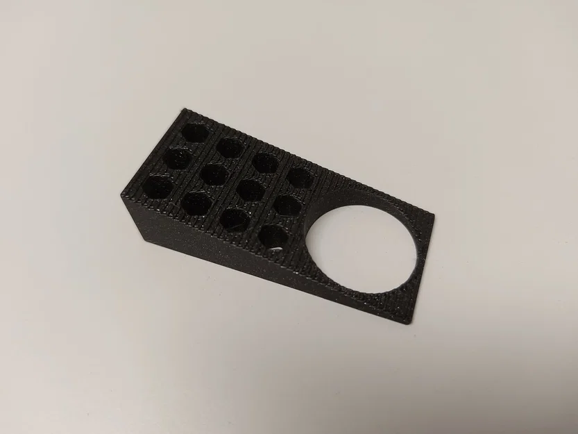 Giá đỡ cửa mini thiết kế tối giản - Image 1