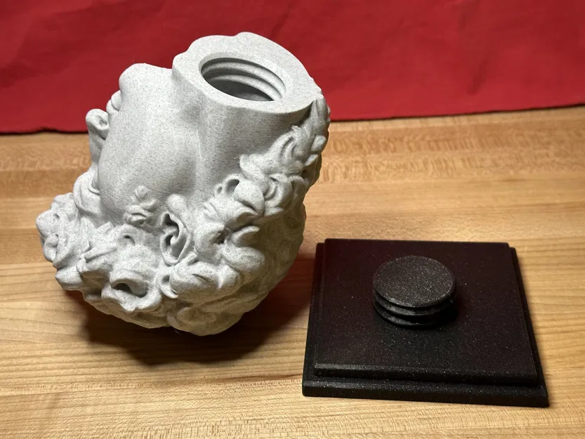 Tượng David với Ngăn Bí Mật! - Image 4