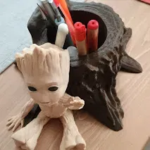 Hộp đựng bút chì hình Groot con - Image 3