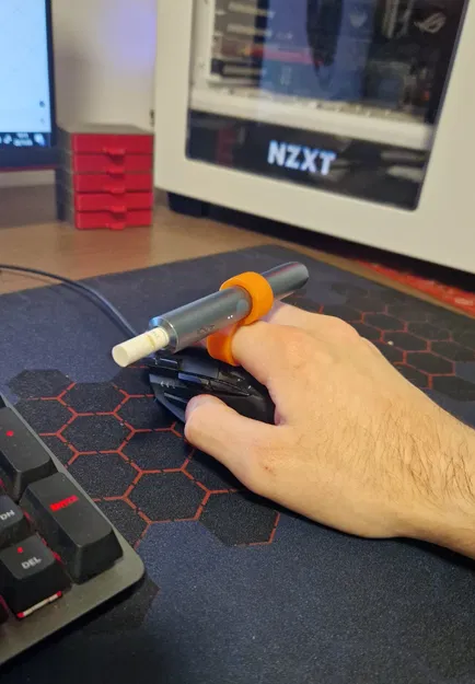 Kẹp Giữ IQOS ILUMA Cho Ngón Tay - Image 1