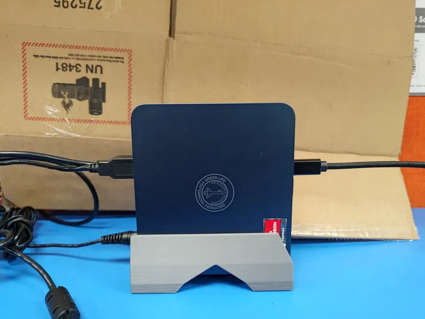 Chân đế đứng cho Mini PC Trigkey/ Beelink - Image 2