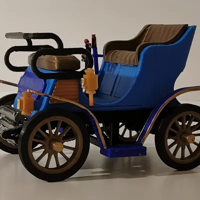 Mô hình Fiat 3,5 HP năm 1899 của Ed van der Heijden