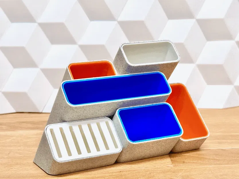 Kệ Tổ Chức Bàn Làm Việc Nghiêng (Tối Giản, Hiện Đại và Đầy Màu Sắc) - Image 2