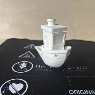 Hộp Bút Chì Benchy – Một Bản Remix Vui Nhộn Và Thực Tế!