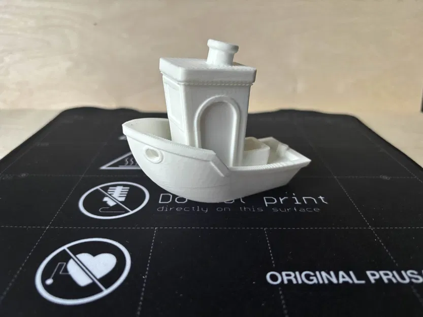 Hộp Bút Chì Benchy – Một Bản Remix Vui Nhộn Và Thực Tế! - Image 9