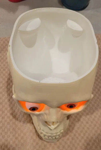 Thùng Đựng Kẹo Sọ Não (Có Thêm Phiên Bản Đèn) - Image 4