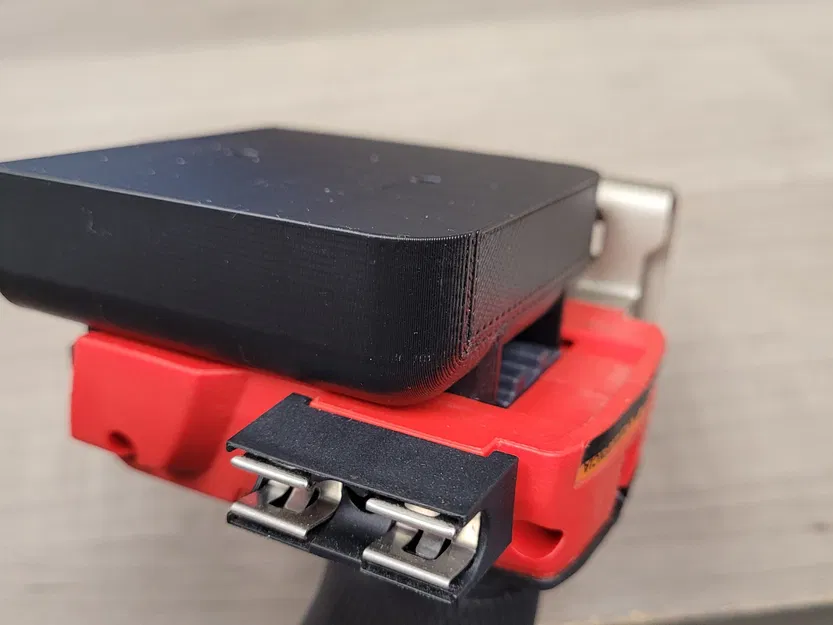 Giá Đỡ Dụng Cụ Milwaukee M18 - Image 2