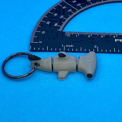 Móc Khóa Cá Mập Búa